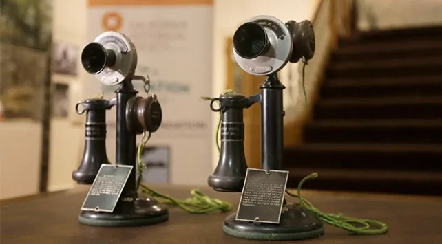 Telefonun İlk Kullanımı: Orijinal Detaylar ve Püf Noktaları - Kapak Görseli